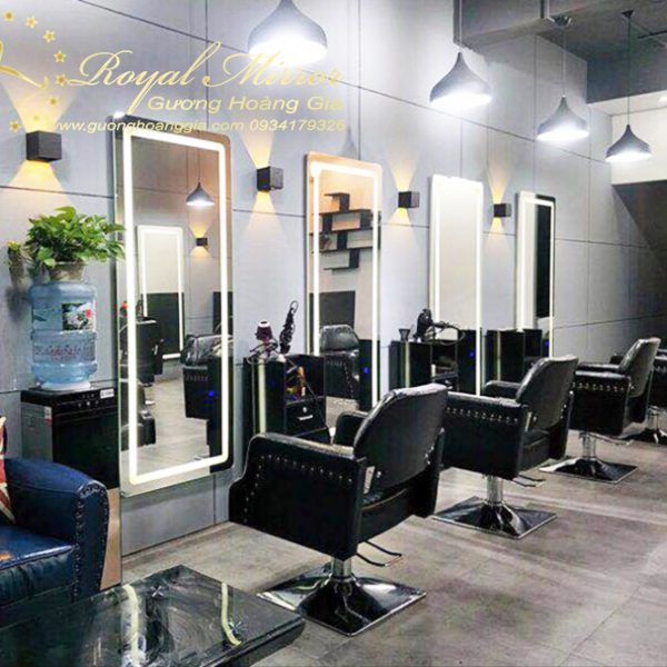 Gương Toàn Thân tại Salon làm đẹp