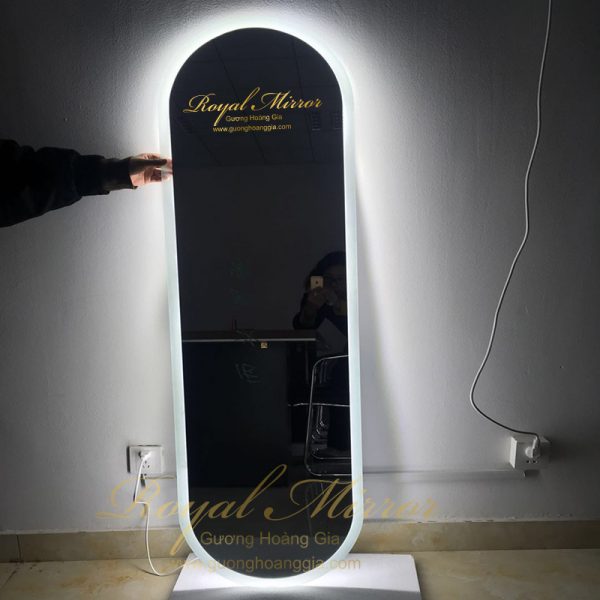 Gương Thử Đồ tích hợp đèn LED siêu sáng với mặt gương Bỉ 5mm bền, đẹp, chống ố mốc