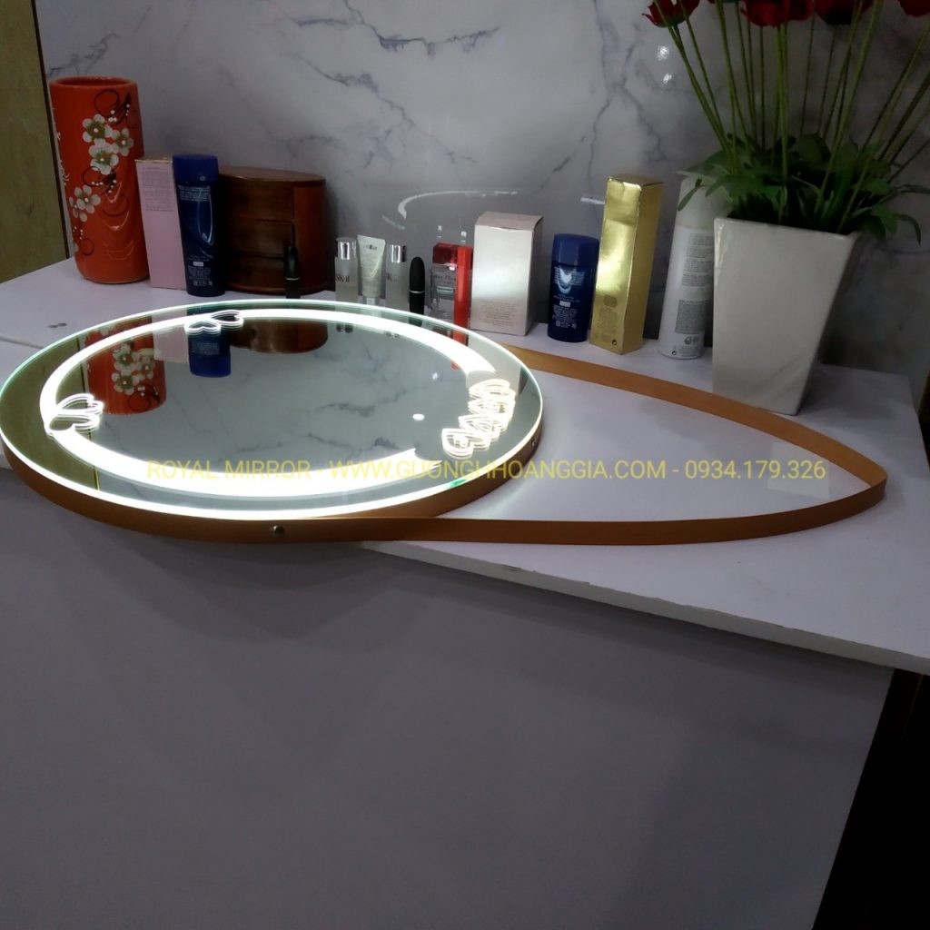 Gương LED Tình Nhân LOVE cho phòng ngủ lãng mạn tuyệt đỉnh.
