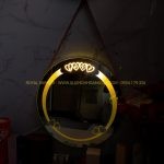 Gương LED LOVE tích hợp đèn ngủ sáng vàng dịu nhẹ tạo không gian lãng mạn huyền ảo